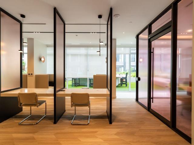 For Lease 10 Oak Street Unit# 2407, Toronto, Ontario