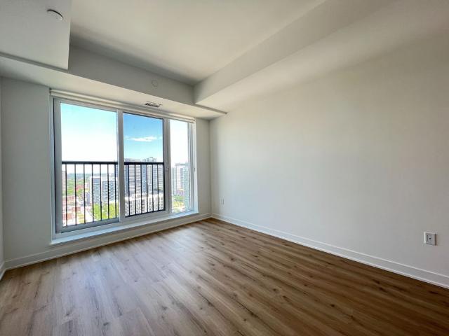 For Lease 10 Oak Street Unit# 2001, Toronto, Ontario