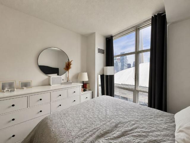For Lease 10 Navy Wharf Court Unit# 2708, Toronto, Ontario