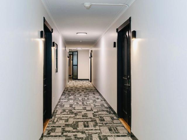 For Lease 10 Shallmar Boulevard Unit# 203, Toronto, Ontario