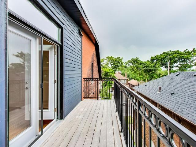 For Lease 10 Sylvan Avenue Unit# 3, Toronto, Ontario