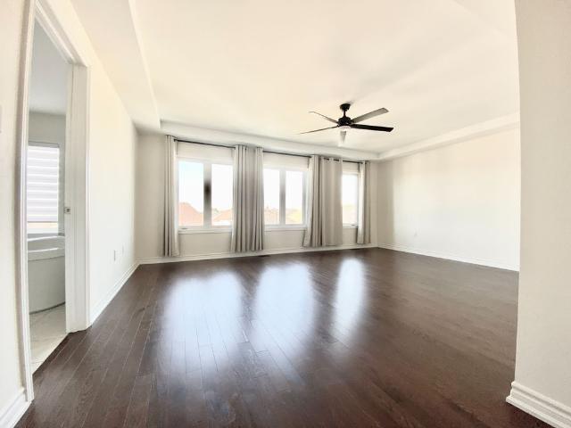 For Lease 10 Upbound Court, East Gwillimbury, Ontario