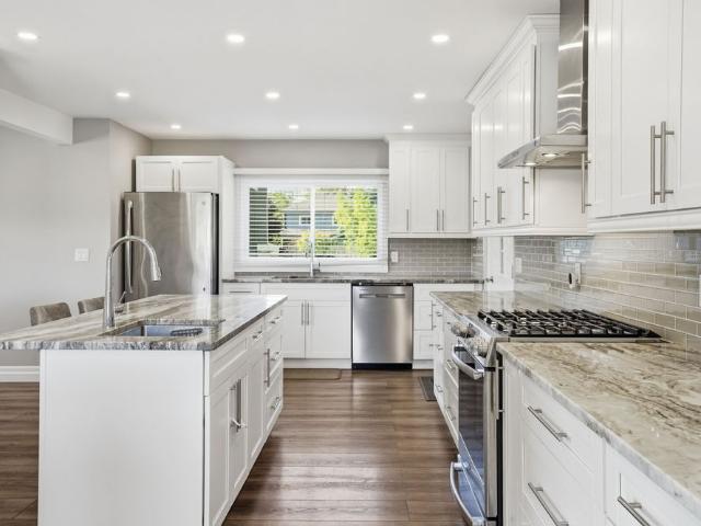 For Lease 11404 Lakeshore Road Unit# Upper, Wainfleet, Ontario
