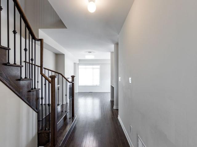For Lease 114 Sandwell Street, Vaughan, Ontario