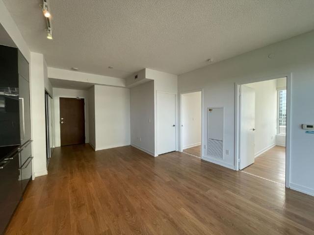 For Lease 115 Mcmahon Drive Unit# 705, Toronto, Ontario