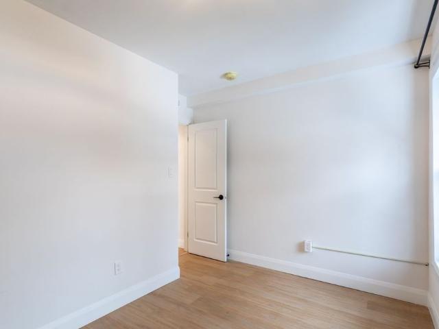 For Lease 115 Catharine Street Unit# 2, Hamilton, Ontario