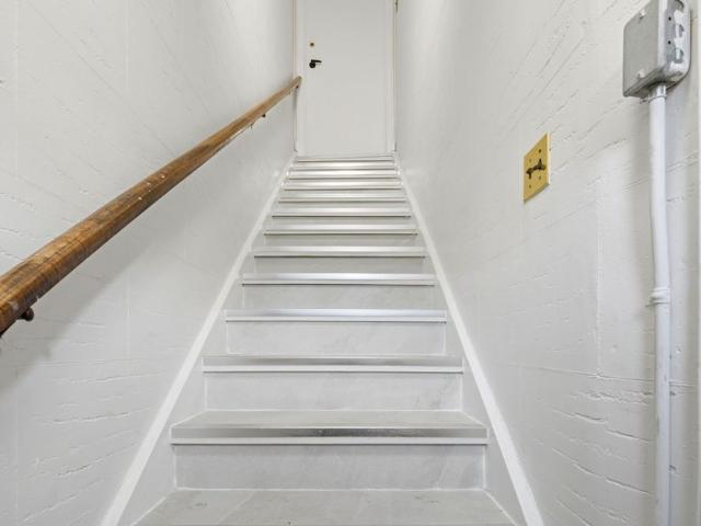 For Lease 115 Cheritan Avenue Unit# 2, Toronto, Ontario