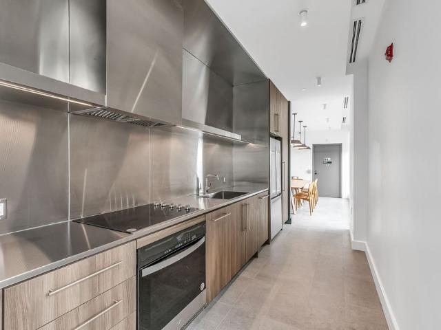 For Lease 115 Larchmount Avenue Unit# 404, Toronto, Ontario