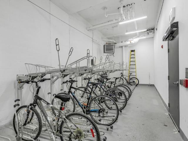 For Lease 115 Larchmount Avenue Unit# 410, Toronto, Ontario