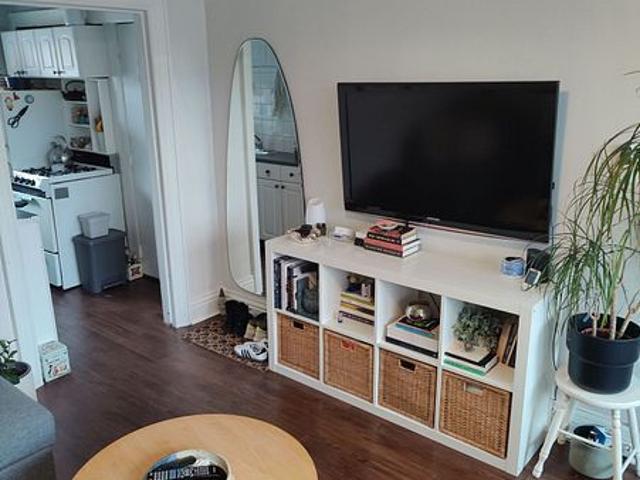 For Lease 117 Marion Street Unit# 2, Toronto, Ontario