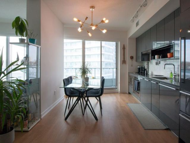 For Lease 117 McMahon Drive Unit# 607, Toronto, Ontario