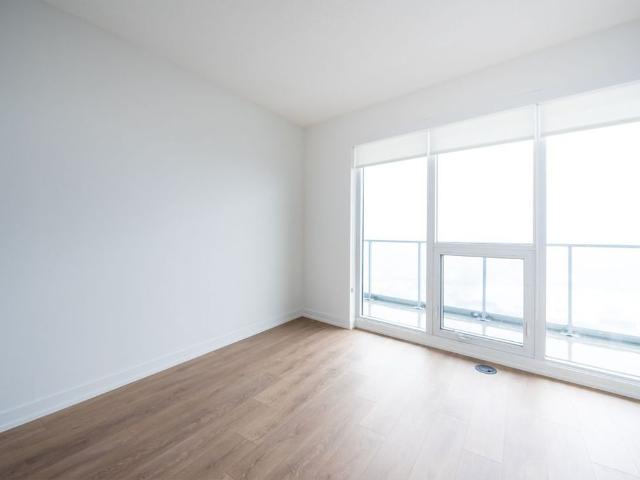 For Lease 117 Mcmahon Drive Unit# 2702, Toronto, Ontario