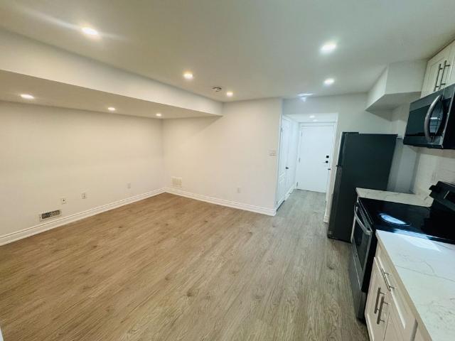 For Lease 117 Baffin Crescent, Brampton, Ontario