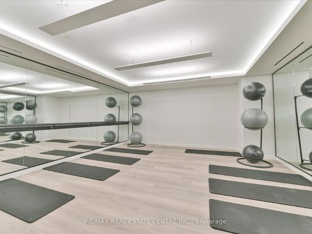 For Lease 117 Broadway Avenue Unit# 1406, Toronto, Ontario