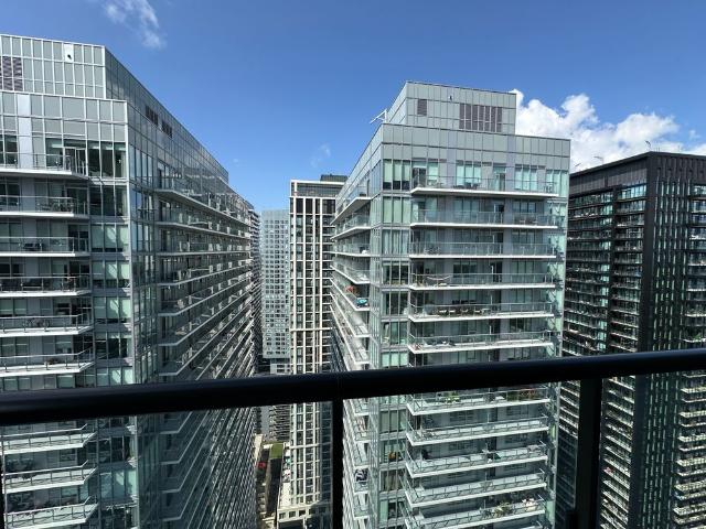 For Lease 117 Broadway Avenue Unit# 3402, Toronto, Ontario