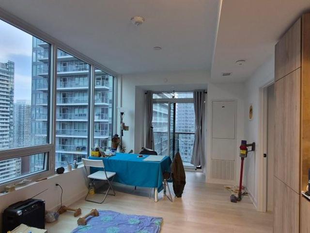 For Lease 117 Broadway Avenue Unit# 3002, Toronto, Ontario