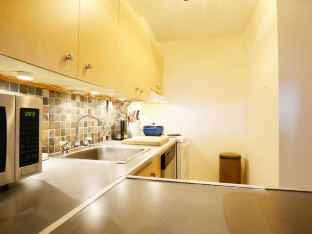 For Lease 1180 Ohio Street Unit# 1205, Billings Bridge Riverside Park and Area, Ontario