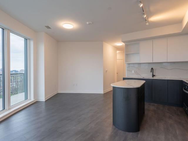 For Lease 1185 Dupont Street Unit# 1016, Toronto, Ontario