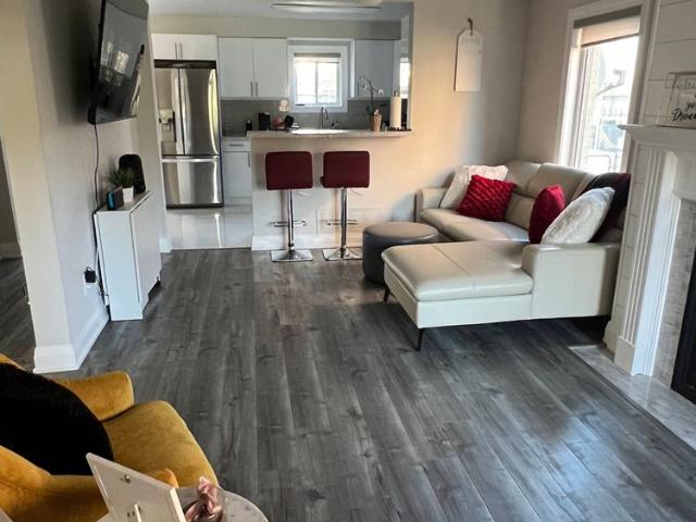 For Lease 118 Athabaska Road, Barrie, Ontario