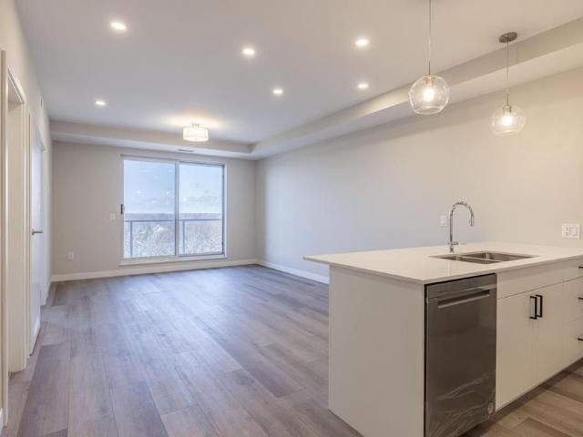 For Lease 118 West Street Unit# 803, Port Colborne, Ontario