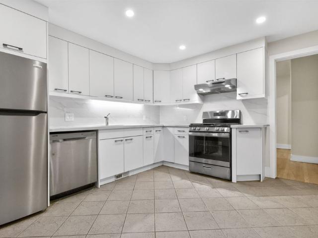 For Lease 119 Markham Street Unit# Main Fl, Toronto, Ontario