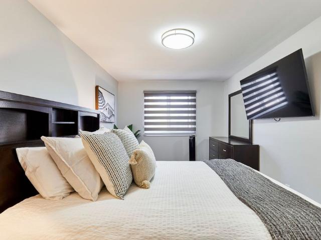 For Lease 1100 Oxford Street Unit# 48, Oshawa, Ontario