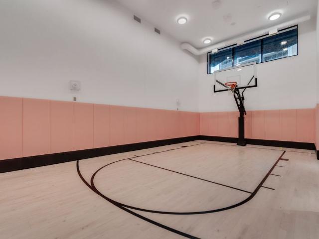 For Lease 110 Broadway Avenue Unit# 1813S, Toronto, Ontario