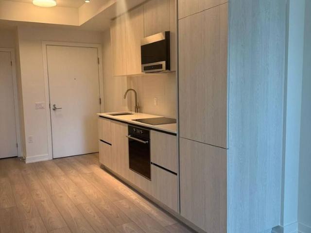 For Lease 110 Broadway Avenue Unit# 1313S, Toronto, Ontario