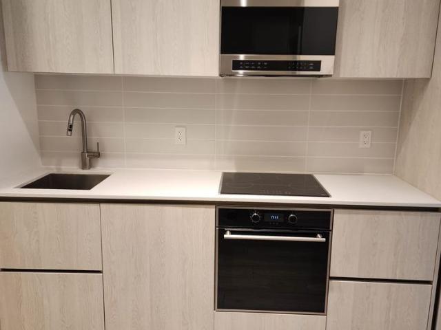 For Lease 110 Broadway Avenue Unit# 2506, Toronto, Ontario