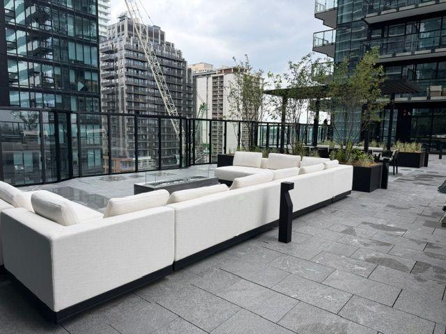 For Lease 110 Broadway Avenue Unit# 321, Toronto, Ontario