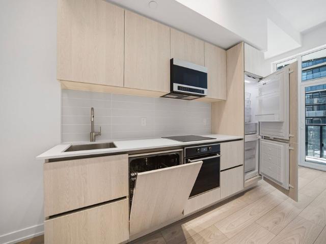 For Lease 110 Broadway Avenue Unit# 908S, Toronto, Ontario