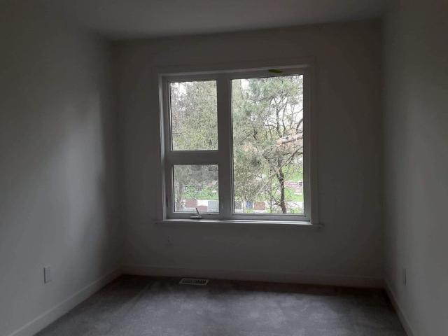 For Lease 110 Fergus Avenue Unit# 33, Kitchener, Ontario