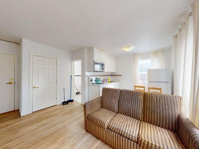 For Lease 1110 Weston Road Unit# 4, Toronto, Ontario