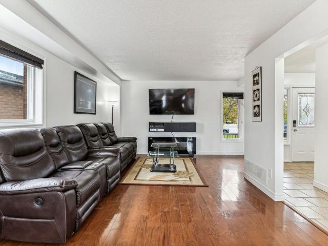 For Lease 1117 Ashley Court, Innisfil, Ontario