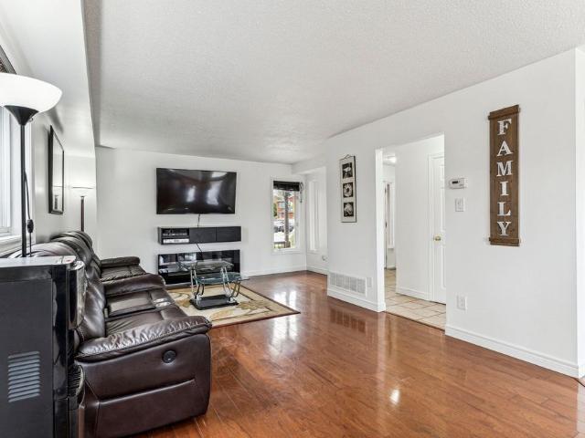 For Lease 1117 Ashley Court, Innisfil, Ontario