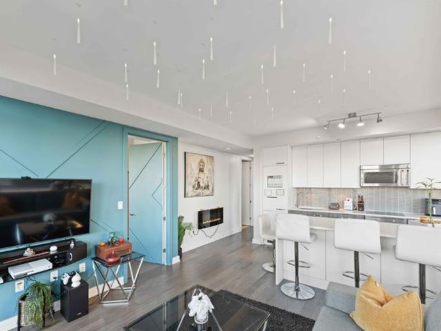 For Lease 111 Champagne Avenue Unit# 307, Dows Lake Civic Hospital and Area, Ontario