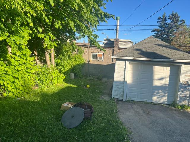 For Lease 111 Clovelly Avenue Unit# Main Floor, Toronto, Ontario