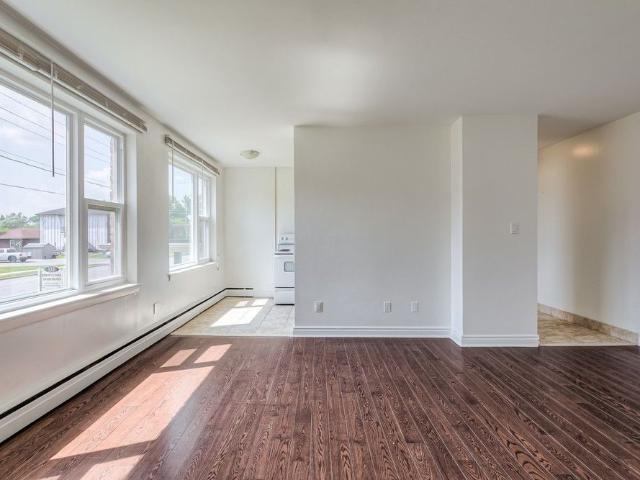 For Lease 111 Craydon Road Unit# 204, Whitby, Ontario