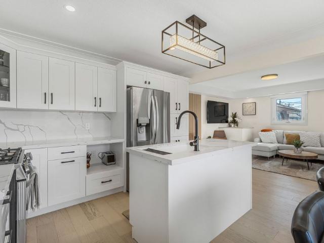 For Lease 111 Eastchester Avenue Unit# Upper, St. Catharines, Ontario