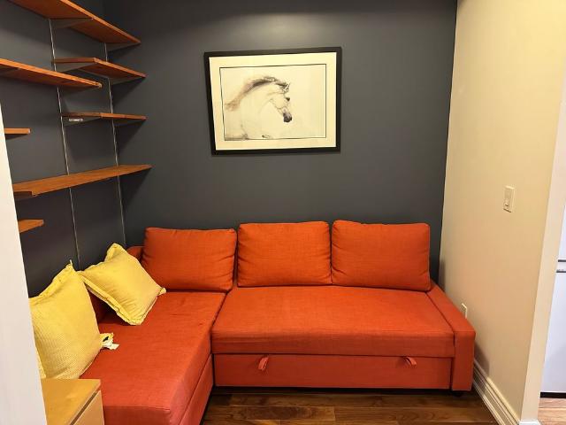 For Lease 111 Elizabeth Street Unit# 1710, Toronto, Ontario