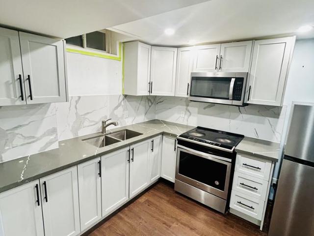 For Lease 1123 Woodward Avenue, Milton, Ontario