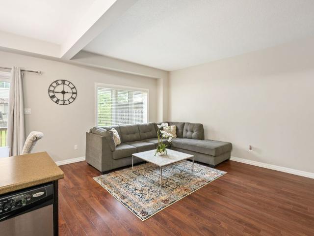 For Lease 112 North Centre Road Unit# 49, London North, Ontario
