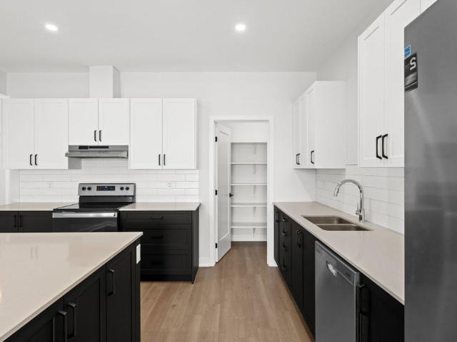 For Lease 1136 Moore Street Unit# 2, Brockville, Ontario