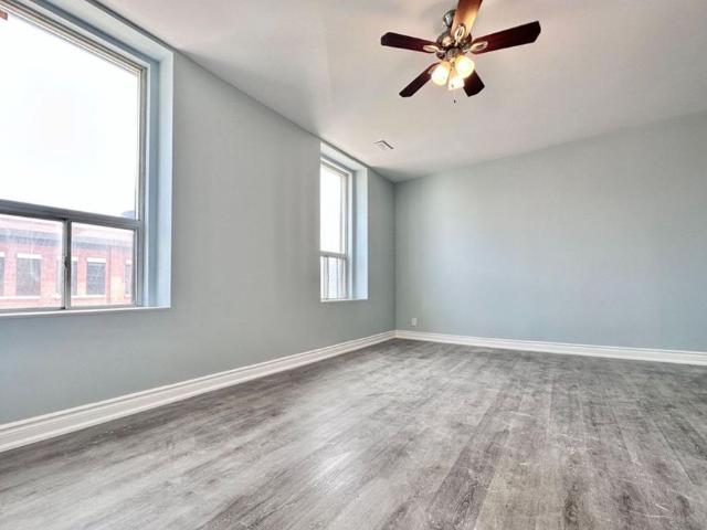 For Lease 113 James Street Unit# 306, Hamilton, Ontario