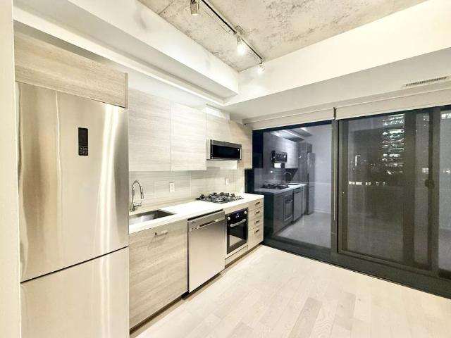 For Lease 11 Charlotte Street Unit# 705, Toronto, Ontario