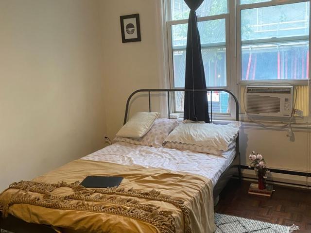 For Lease 11 Clarence Square Unit# 202, Toronto, Ontario