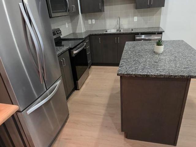 For Lease 11 Applewood Lane Unit# 120, Toronto, Ontario