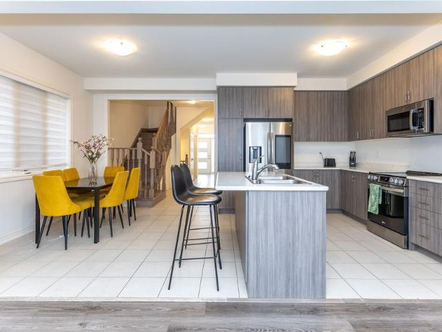 For Lease 11 Hager Creek Terrace, Hamilton, Ontario