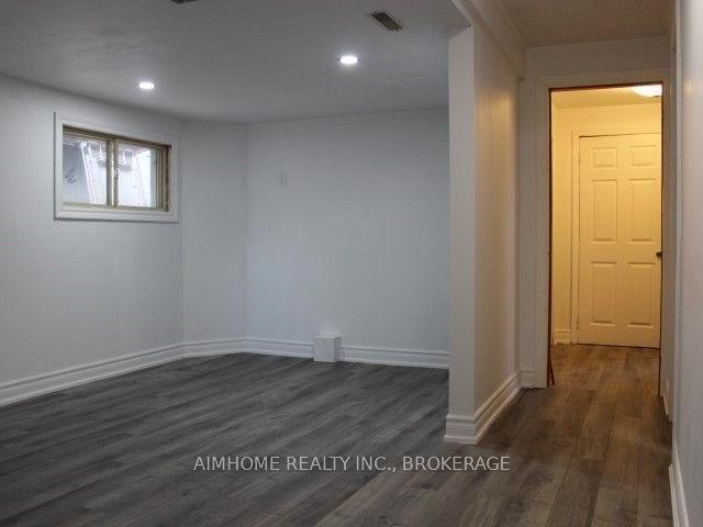 For Lease 11 Hallbank Terrace Unit# Lower, Toronto, Ontario