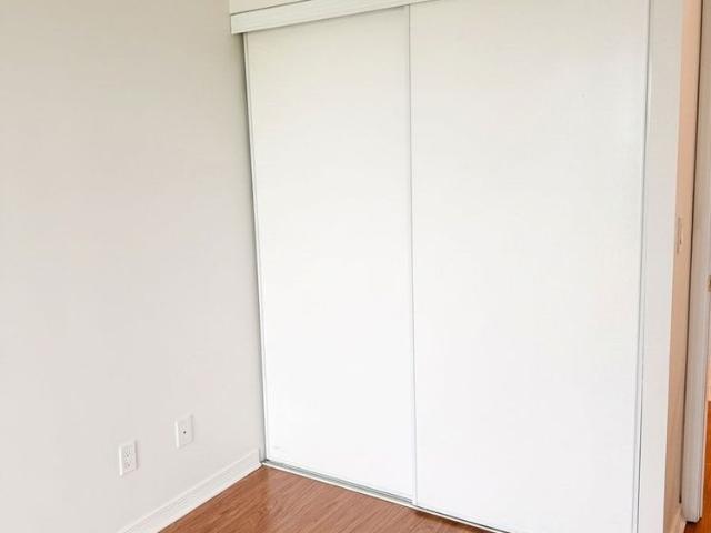 For Lease 11 Oneida Crescent Unit# 305, Richmond Hill, Ontario